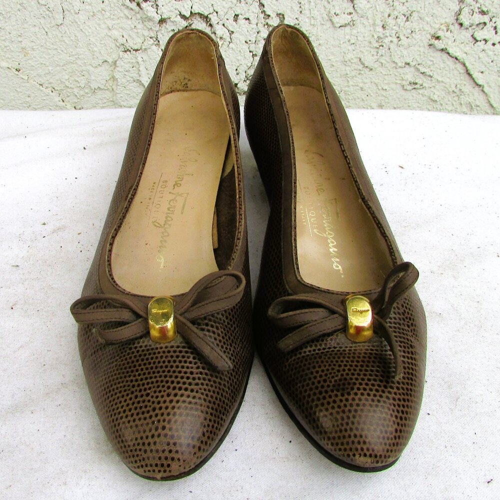 Salvatore Ferragamo cool brown low heels 6.5B - Picture 2 of 7